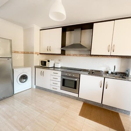 Apartamento La Iglesia Caldas De Reis Luaran gambar