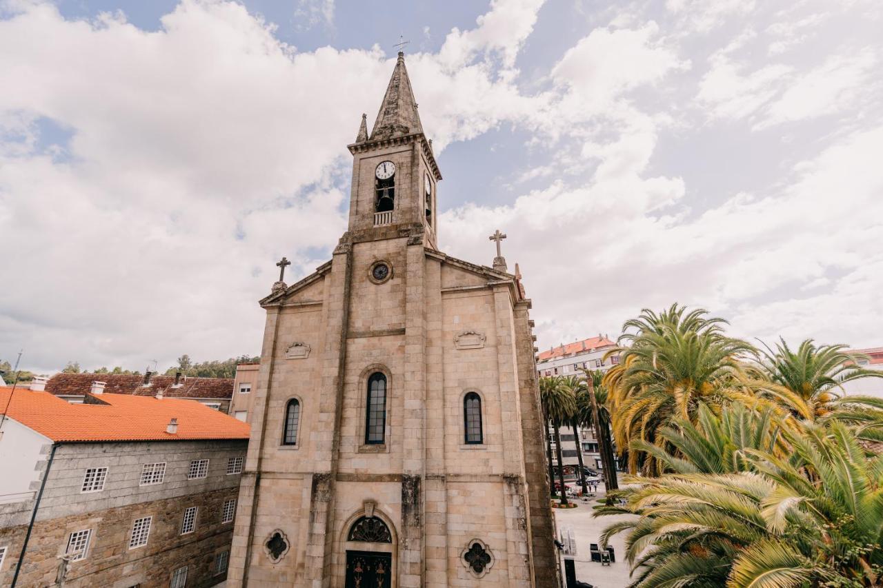 Apartamento La Iglesia Caldas De Reis Luaran gambar