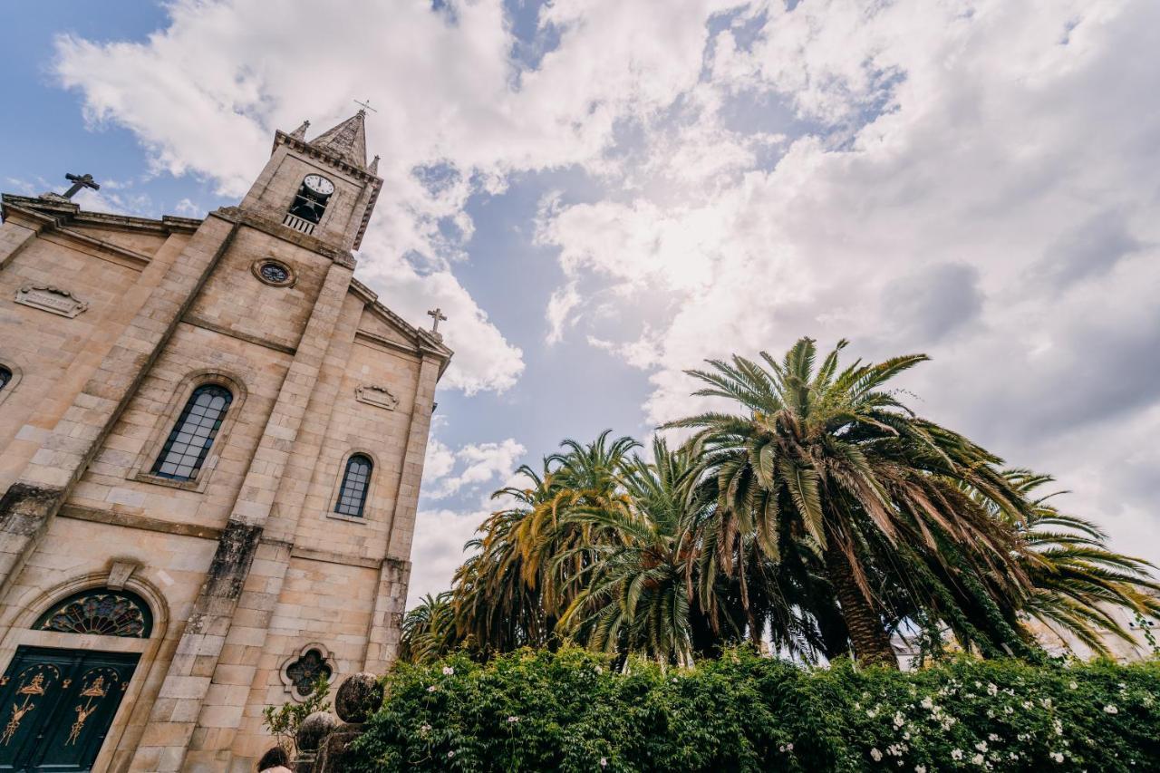 Apartamento La Iglesia Caldas De Reis Luaran gambar