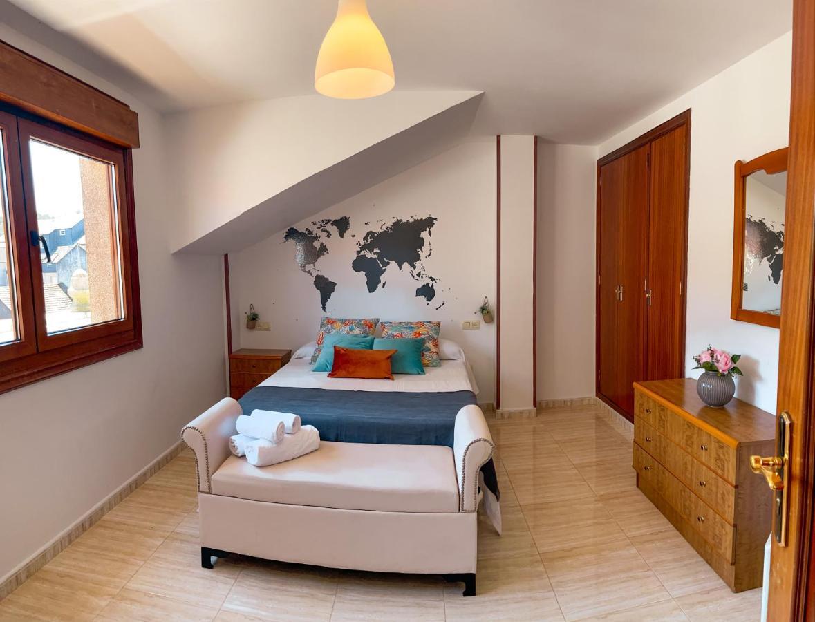 Apartamento La Iglesia Caldas De Reis Luaran gambar