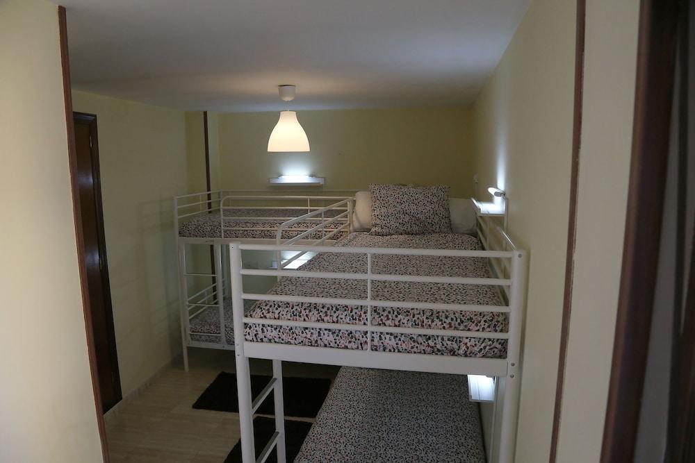 Apartamento La Iglesia Caldas De Reis Luaran gambar